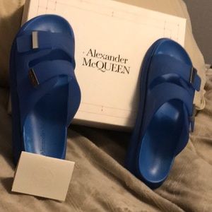 ALEXANDER MCQEEN SLIDES!